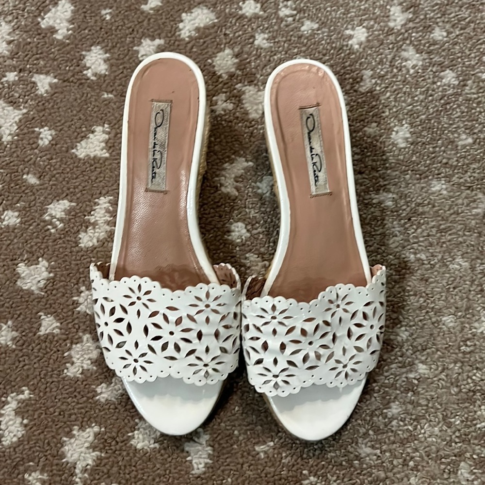 Oscar de la Renta laser cut wedges